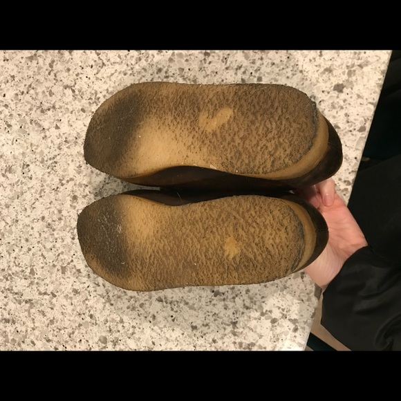 Women’s Clarks 7 1/2 - Picture 5 of 5